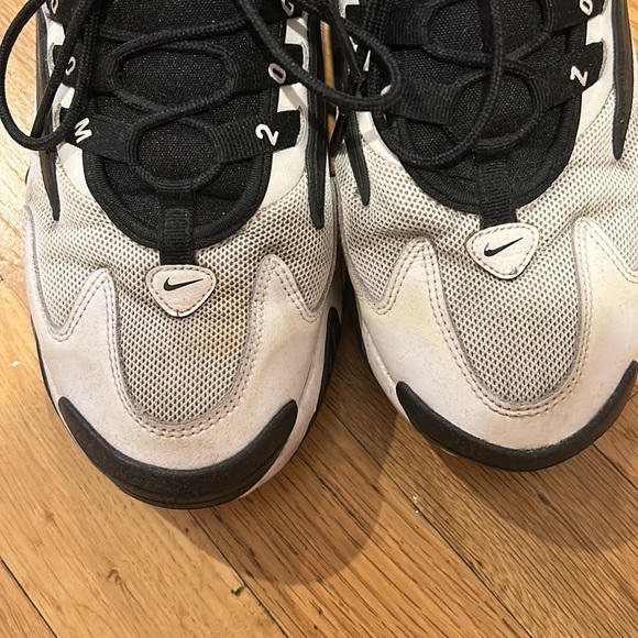 Nike 2019 Wmns Zoom 2K 'White Black - Picture 4 of 4